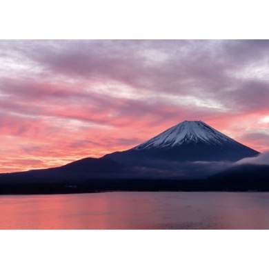 新春の富士山(本栖湖より)